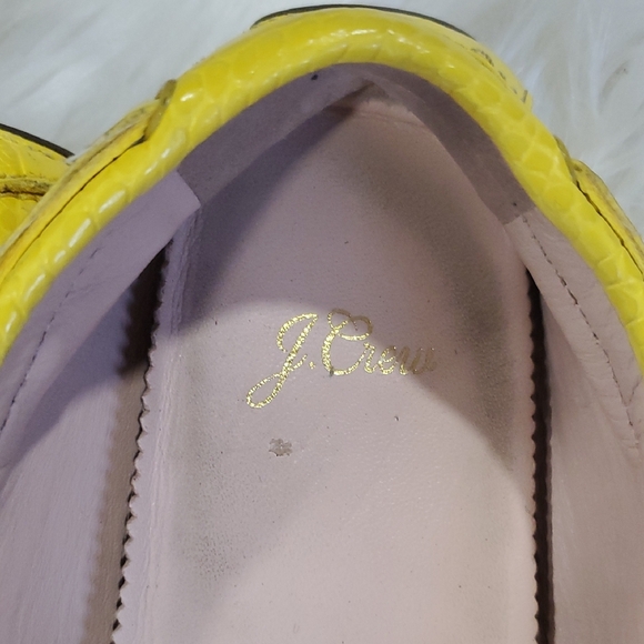 J. Crew Vibrant Yellow Croc-Embossed Moccasins Slipon Sz 8 - Picture 6 of 16